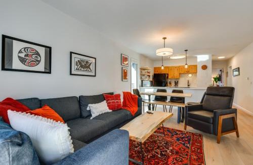 Fraser House | Walk to Winter Park Bus From Fraser Condo!