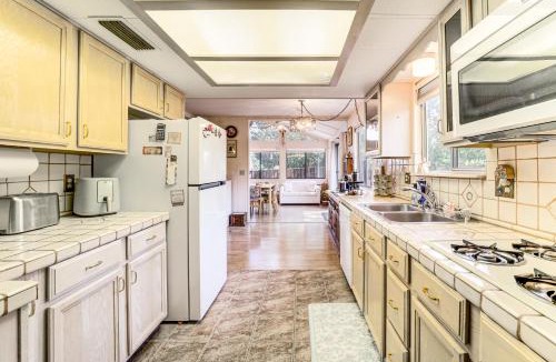 West Sedona House | Walkable Location! Extended Escape in Sedona