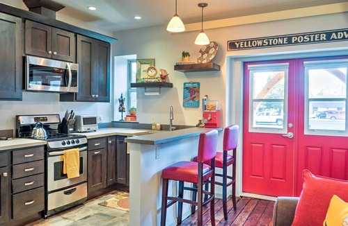 Livingston Apartment | Walkable Studio Apartment in Downtown Livingston!