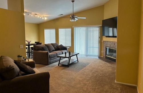 Indio House | Walking Distance to Stagecoach