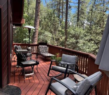 Pine Ski Chalet | Wandering Elk Cabin