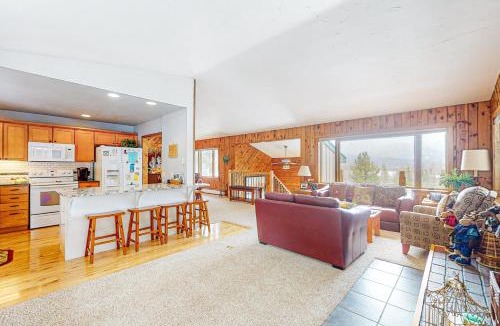 Grand Lake House | Wapiti Point - Main House