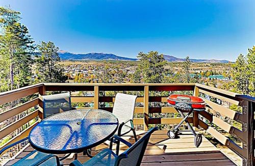 Fraser House | Wapiti Townhouse 3