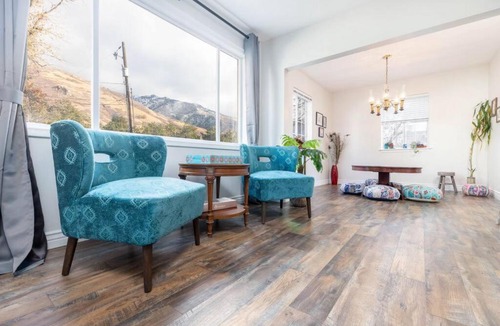 Cottonwood Heights House | Wasatch Cottage Hot Tub Pool Table Skiers Dream