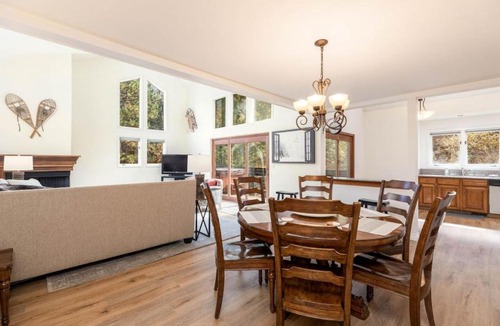 Cottonwood Heights House | Wasatch Mtn. Basecamp Retreat - Private Hot Tub