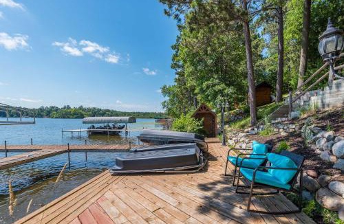 Pequot Lakes House | Waterfront Cabin with Bunkhouse