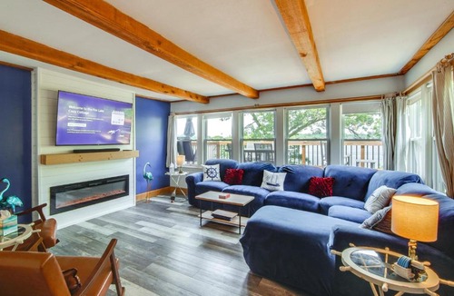 Fox Lake House | Waterfront Fox Lake Vacation Rental w/Fire Pit!