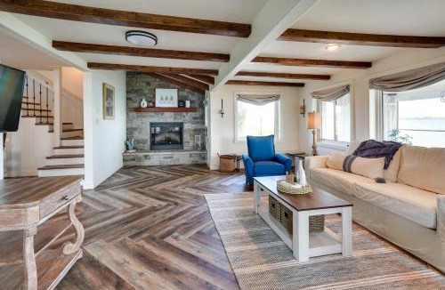 Hamlin County House | Waterfront Lake Poinsett Retreat w/Fire Pit!