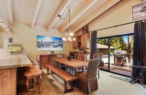 Tahoma House | Waters Edge Oasis - Shared Pool & Pier Access