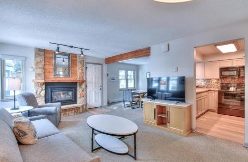 Four O'Clock Apartment | Wedgewood Lodge