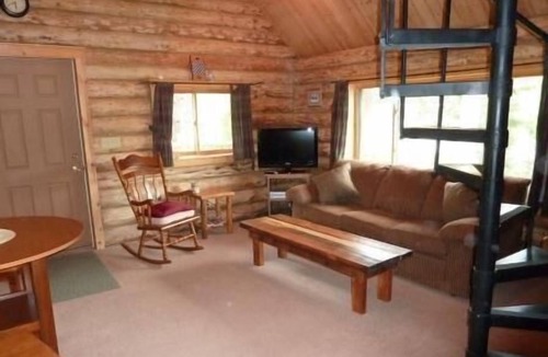 Libby Cabin | Welcome to Heron’s Roost!