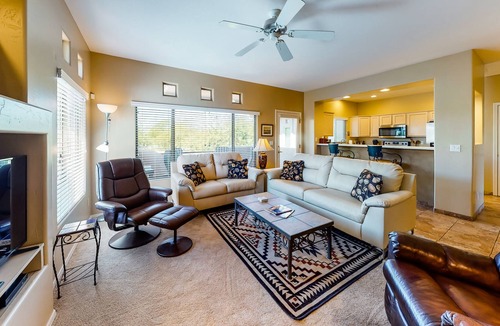 Rancho Vistoso Condo | Welcoming & updated condo with WiFi, pool, hot tub & grill area