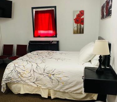 New Town Hotel | West Dakota Inn
