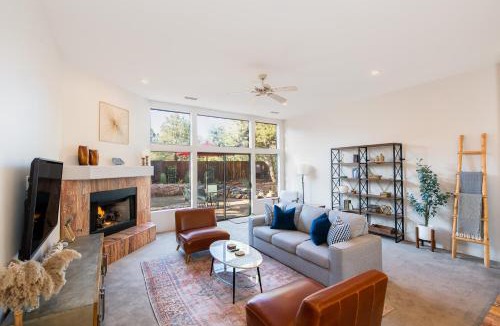 West Sedona House | WEST SEDONA RETREAT w/VIEWS of Coffee Pot Rock!