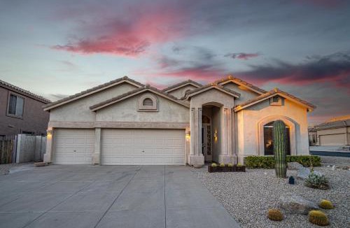 Las Sendas House | Western Hills home