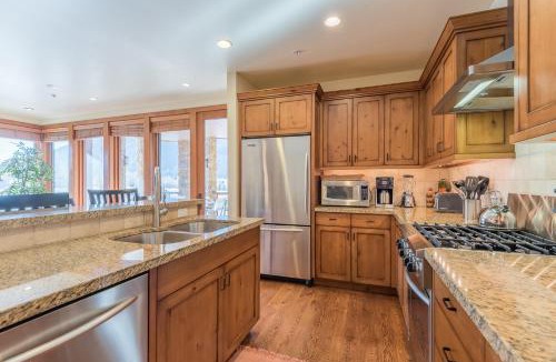 Ketchum House | Westview Terrace 3