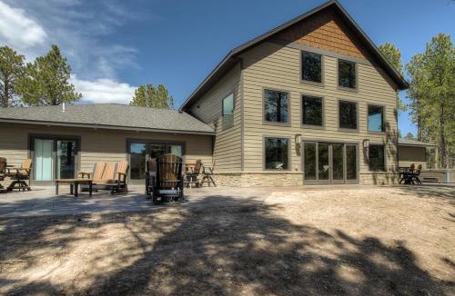 Deadwood House | Whiskey Ridge Lodge