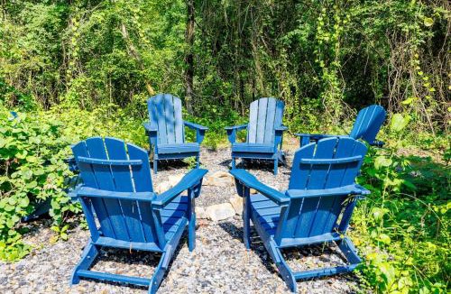 Pickens Villa | Whispering Firefly Escape MicroCabin