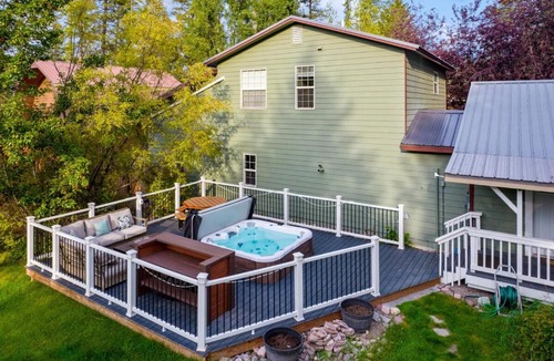 Whitefish House | Whitefish Luxury Escape w hot tub, fenced in yard
