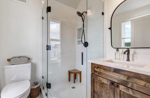 Buena Vista House | Whitewater Peak - Cozy Retreat with Scenic Views