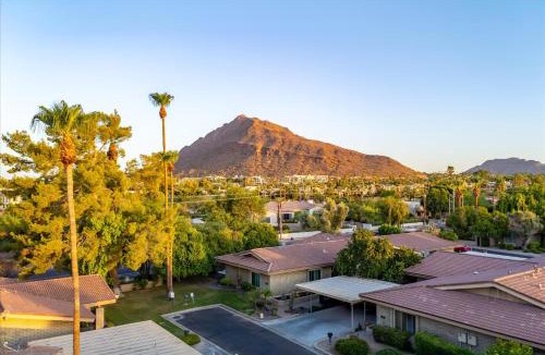 South Scottsdale House | Wild Wild West Foosball Fire Pit & Shared Pool