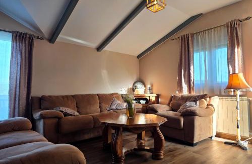 Karuc Apartment | Wildstone Krusi - Pool & Apartments 1