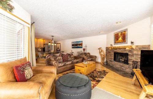 Lakeside Village Apartment | Willows #1704