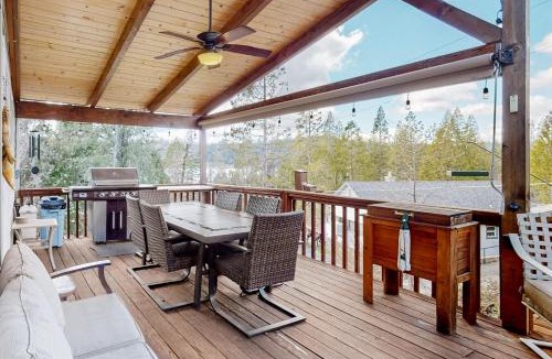 Bass Lake House | Wilts Happy Place