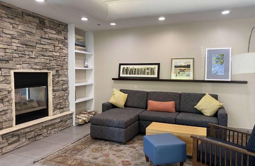 Chandler Hotel | Wingate by Wyndham Chandler Phoenix