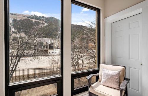 Eagle-Vail Apartment | Winter Getaway in the Rockies