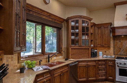Breckenridge House | Winterfell Estates