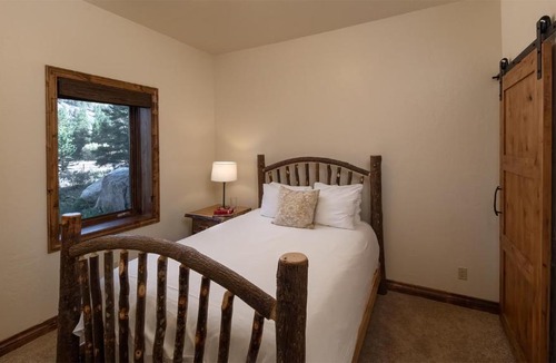 Breckenridge House | Winterfell Estates