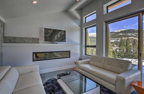 Alma House | Winters Gold in Alma: Big Views, 15 Mi to Breck