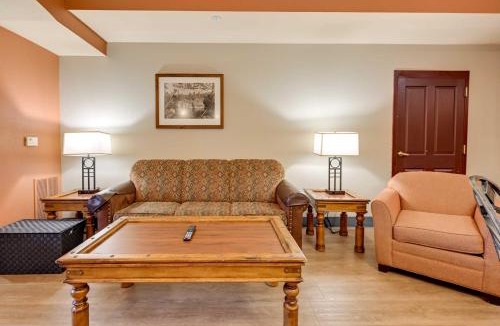 Wisconsin Dells House | Wisconsin Dells Resort Condo w/2 Fireplaces