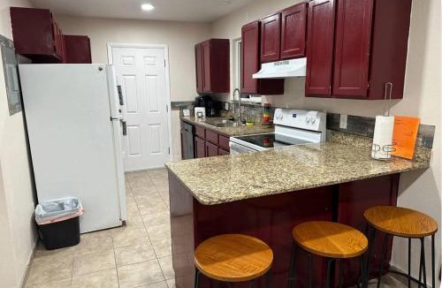 Rose Park House | Wonderful House close to airport