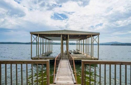 Hot Springs House | Wonderview