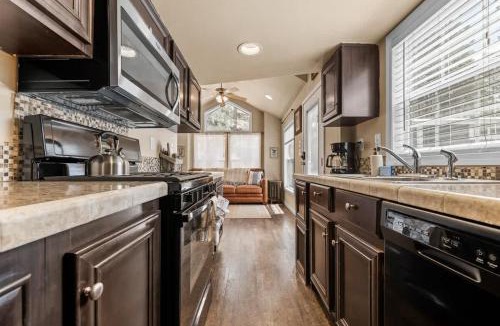 Woodland Park House | Woodland Peak Tiny Lodge