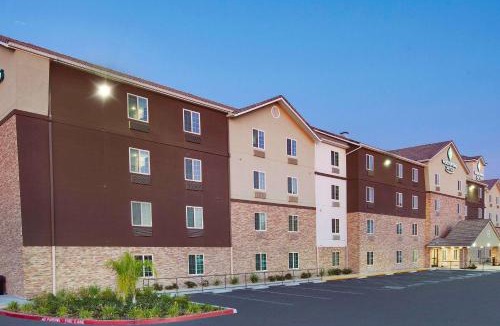 Bakersfield Hotel | WoodSpring Suites Bakersfield East