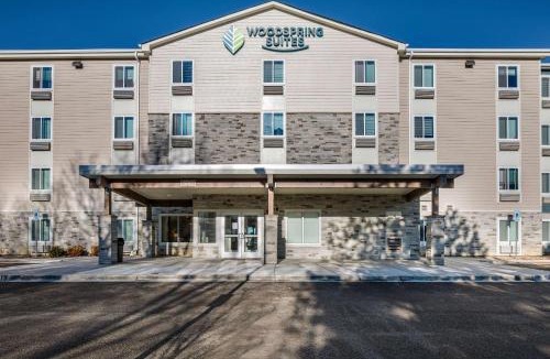 Gurnee Hotel | WoodSpring Suites Gurnee - Chicago