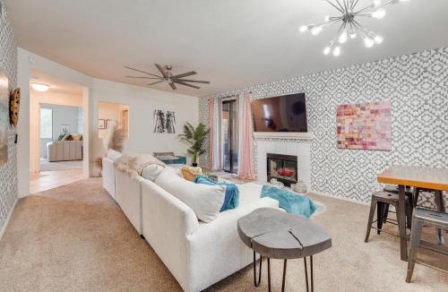 North Scottsdale House | Workspace & Pool Access! Scottsdale Extended Stay