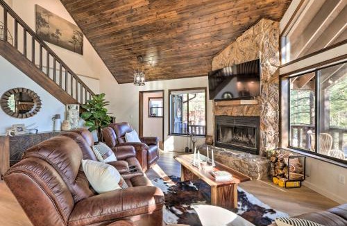 Munds Park House | Wraparound Deck & Poker Room: Cabin in Munds Park