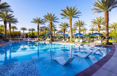 Las Vegas House | Wyndham Desert Blue 1BR Villa