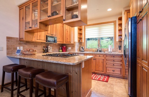 Steamboat Springs House | X2702 | Luxury Townhome | Nice Deck | A/C | Pool | Hot Tub | A/C