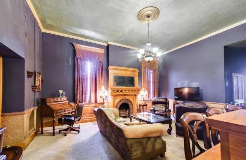 Yankton Apartment | Yankton Apt: 1 Mi to Mount Marty University!