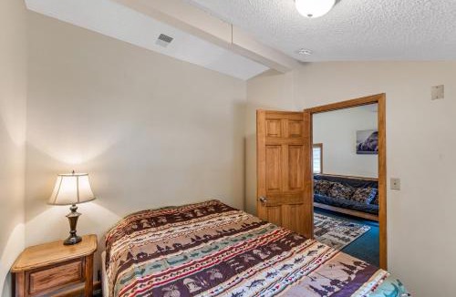 Estes Park House | Yogi Bear's Jellystone Park Camp-Resort in Estes Park