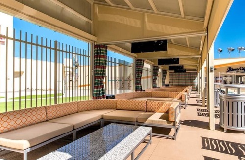 Laughlin House | Your Laughlin Adventure Starts Here! 2 Spacious Units, Onsite Dining, Gambling!