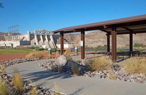 Laughlin House | Your Laughlin Adventure Starts Here! 2 Spacious Units, Onsite Dining, Gambling!