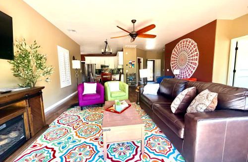 Oak Creek House | Zen calling, Look inside this private home for 6
