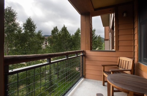 Winter Park Condo | Zephyr Mountain Lodge, Condo | Ski-In/Ski-Out Continental Divide Views (Value-Rated Condo 2202)