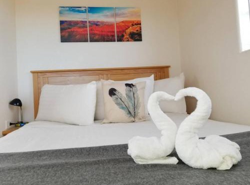 072B Affordable Retreat nr South Rim No Kitchenette - Sleeps 4